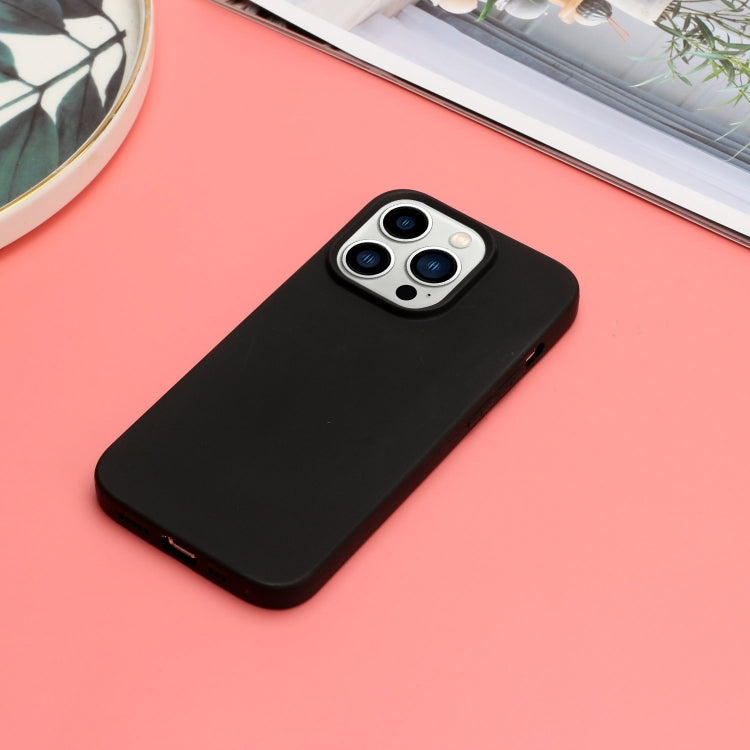MATT Silikónový obal pre Apple iPhone 14 Pro - čierny