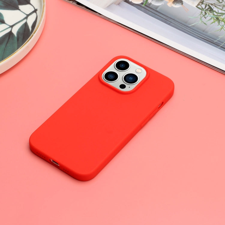 MATT Silikónový obal pre Apple iPhone 14 Pro Max - červený