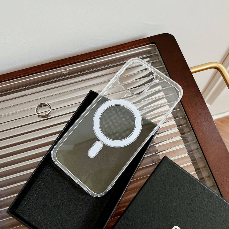 MagSafe Magnetic Zadný obal pre Apple iPhone 15 Plus - priesvitný
