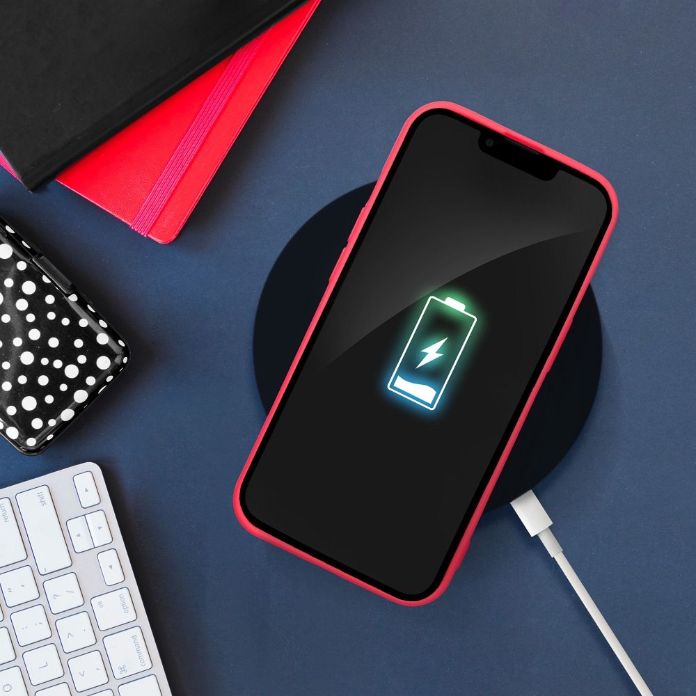 SILIKÓNOVÉ puzdro na Apple iPhone 16 Pro broskyňový